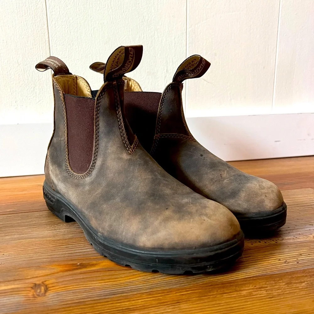 Rustic brown Blundstones - Picture 1 of 6